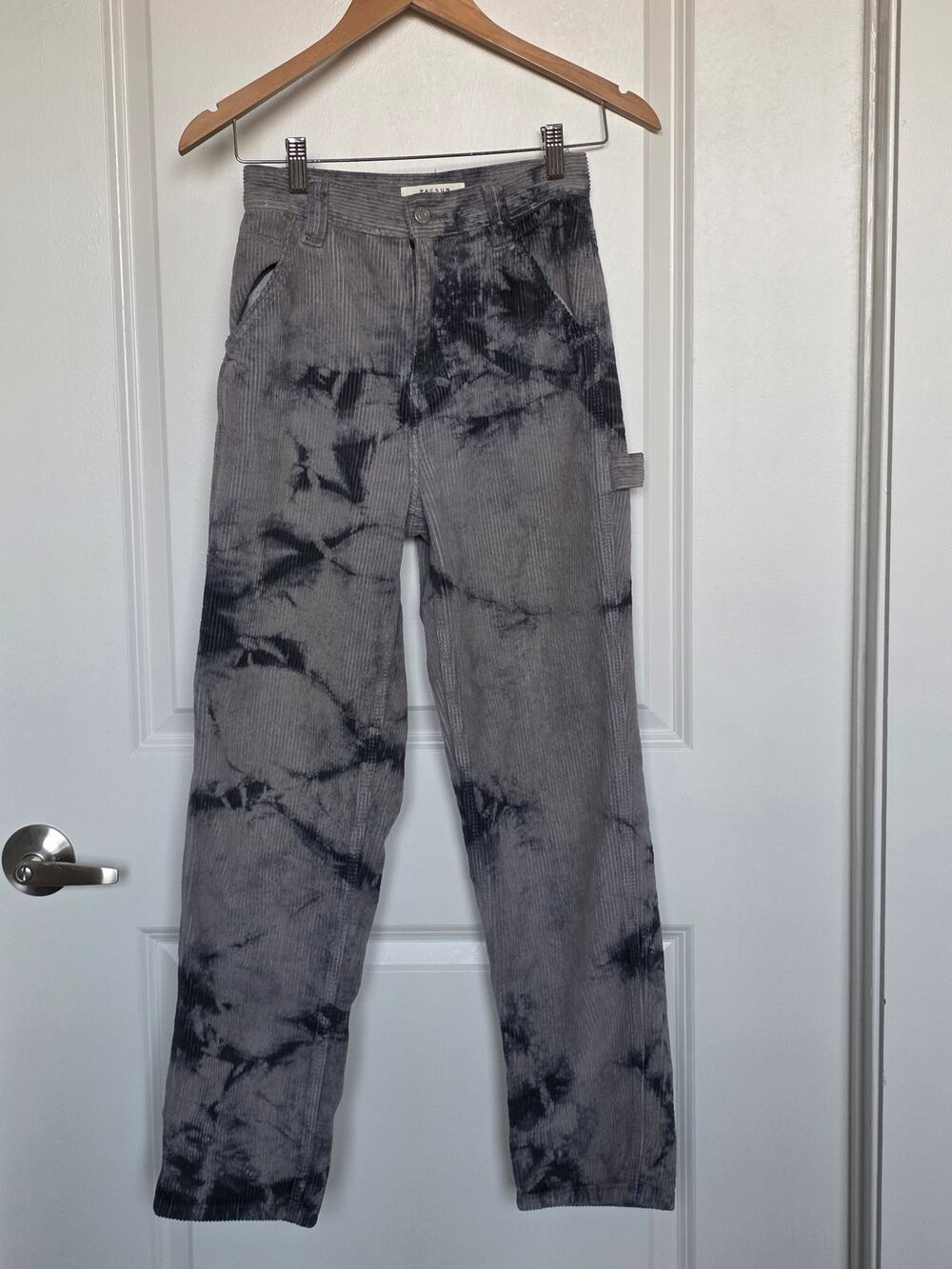PacSun High Rise Carpenter Corduroy Pants